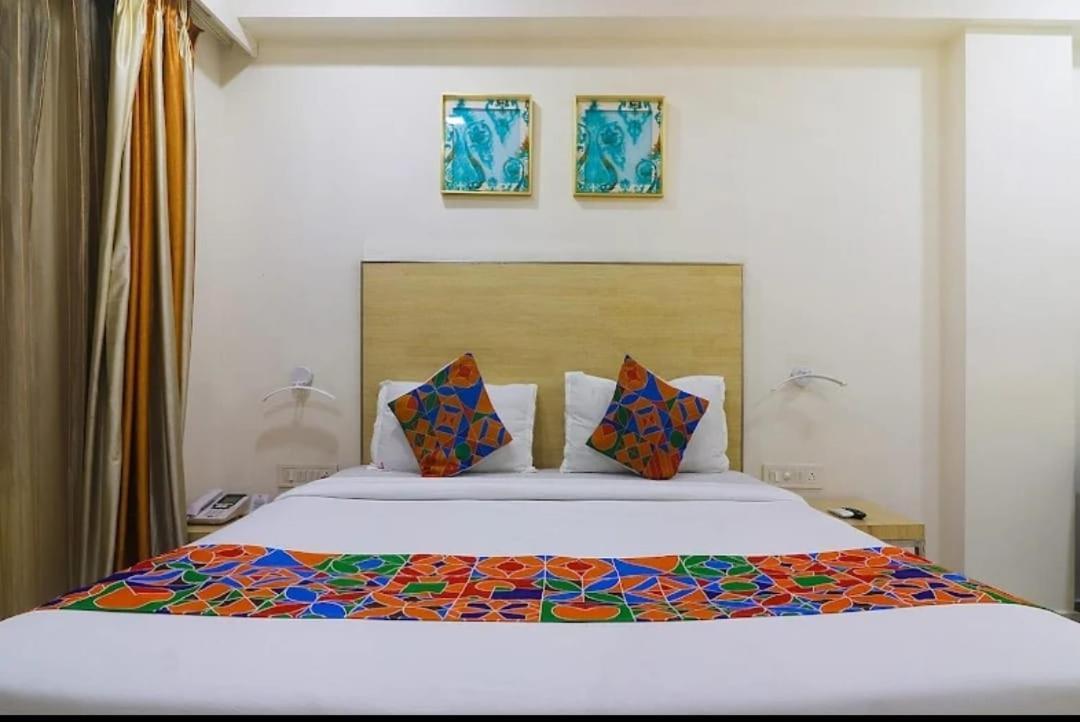 Hotel Swarnas Vijayawāda Eksteriør bilde